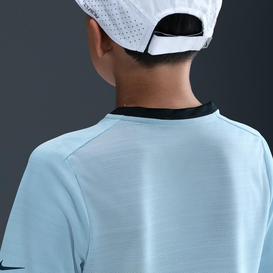 Nike Multi Tech jongenstop met Dri-FIT en korte mouwen Blauw