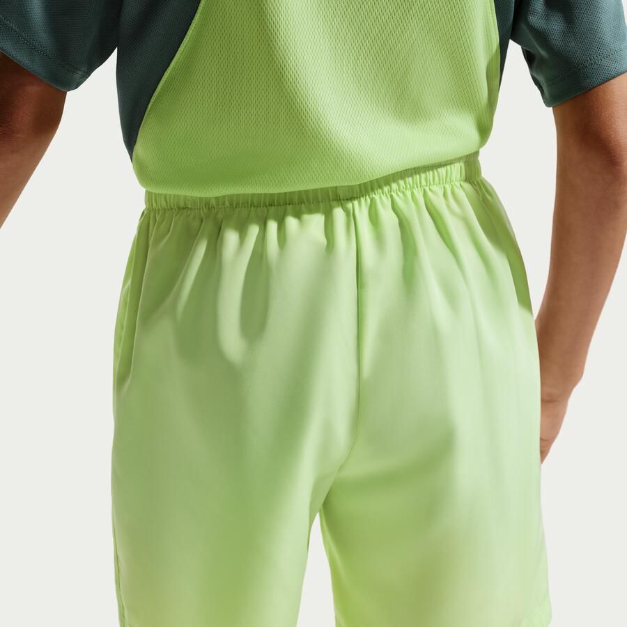 Nike Multi trainingsshorts met Dri-FIT voor jongens Groen - Foto 2