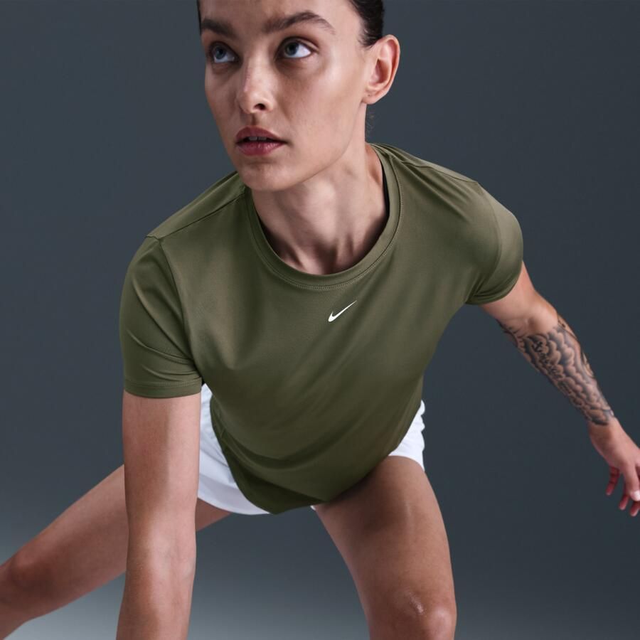 Nike One Classic Dri-FIT damestop met korte mouwen Groen - Foto 2