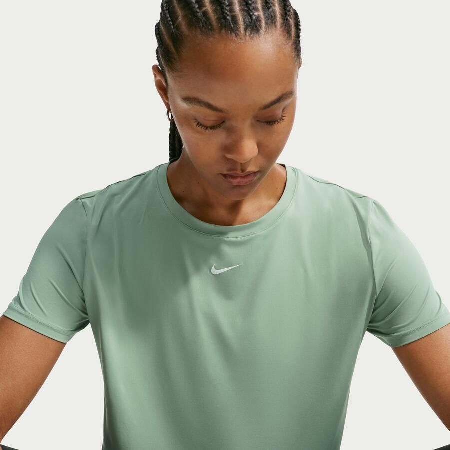 Nike One Classic Dri-FIT damestop met korte mouwen Groen - Foto 3