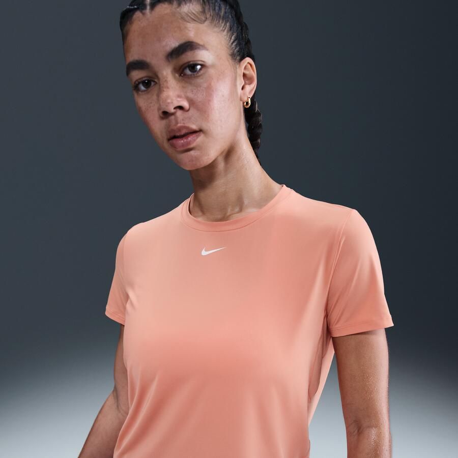 Nike One Classic Dri-FIT damestop met korte mouwen Oranje - Foto 4