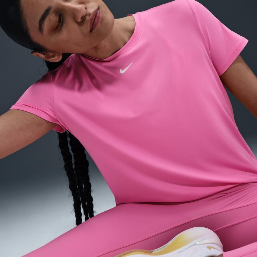 Nike One Classic Dri-FIT damestop met korte mouwen Roze - Foto 2