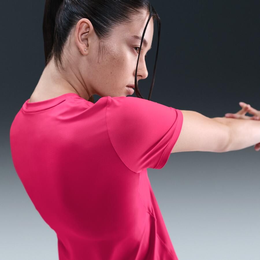 Nike One Classic Dri-FIT damestop met korte mouwen Roze