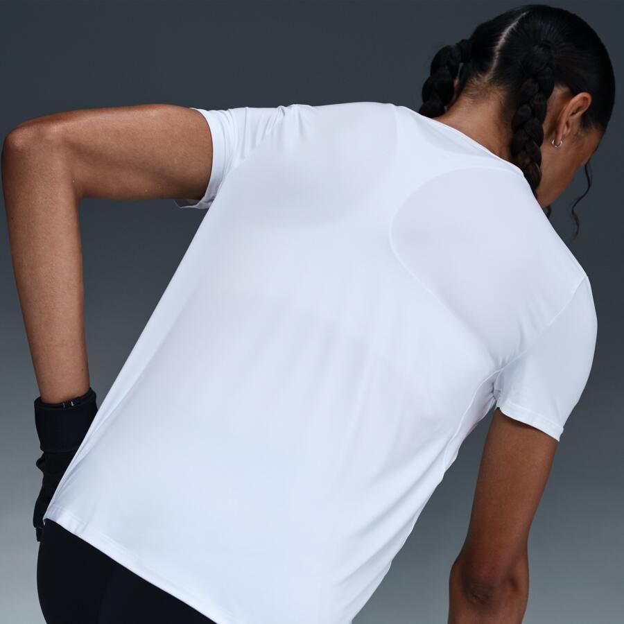 Nike One Classic Dri-FIT damestop met korte mouwen Wit - Foto 1