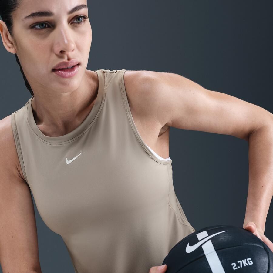 Nike One Classic Dri-FIT tanktop voor dames Grijs - Foto 2