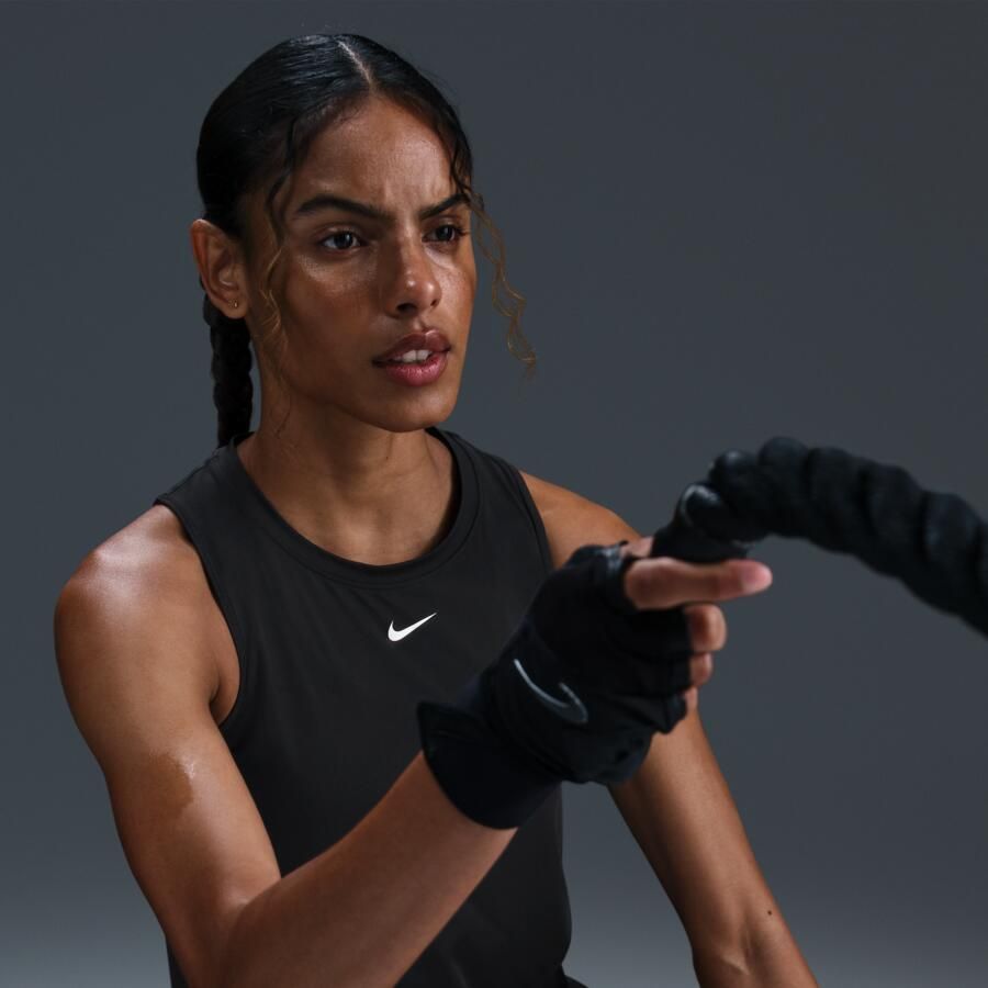 Nike One Classic Dri-FIT tanktop voor dames Zwart - Foto 2