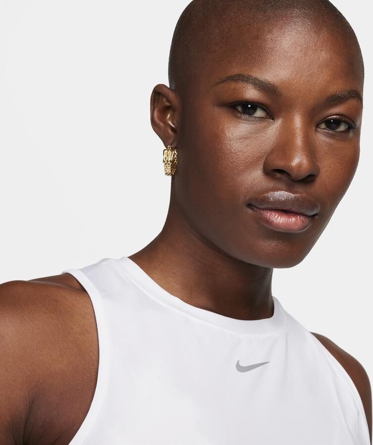 Nike One Classic korte tanktop met Dri-FIT voor dames Wit
