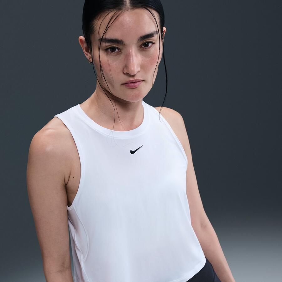 Nike One Classic korte tanktop met Dri-FIT voor dames Wit - Foto 4