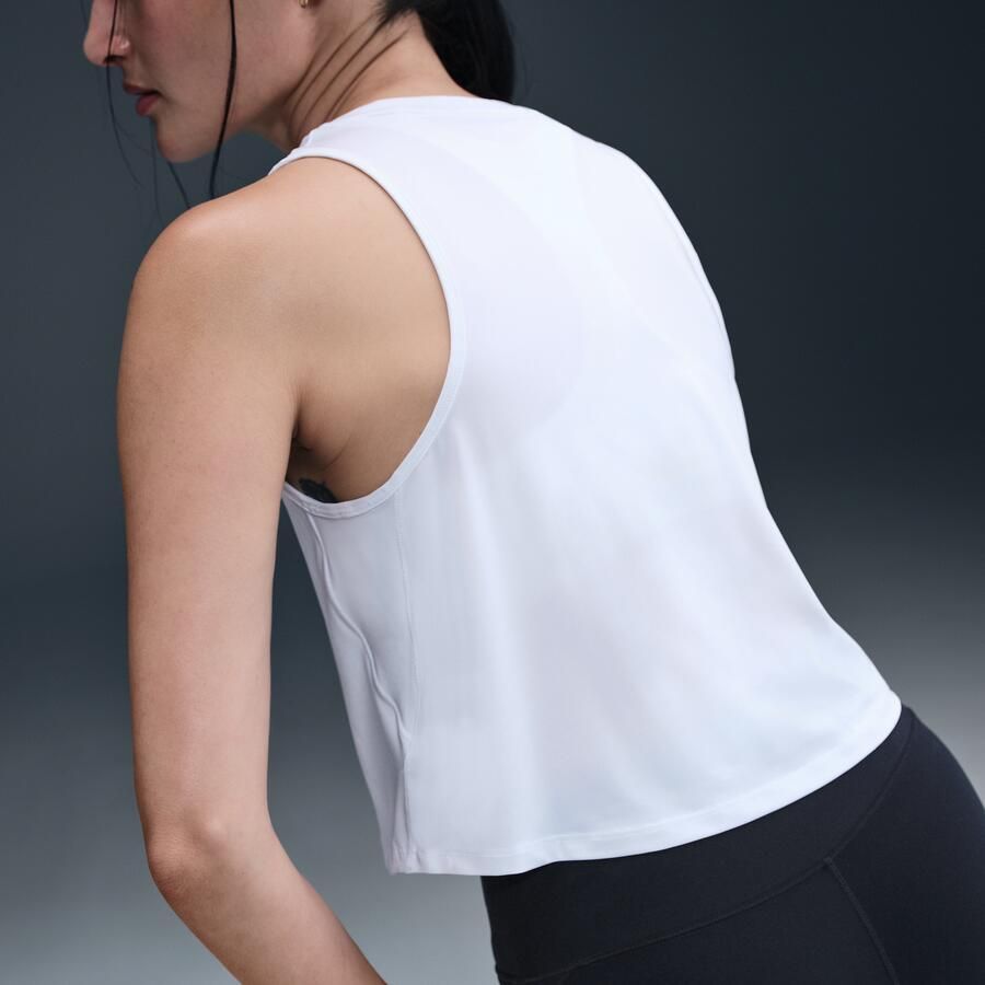 Nike One Classic korte tanktop met Dri-FIT voor dames Wit - Foto 1