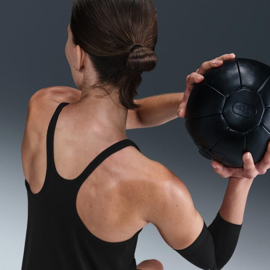 Nike One Classic tanktop met bandjes en Dri-FIT voor dames Zwart