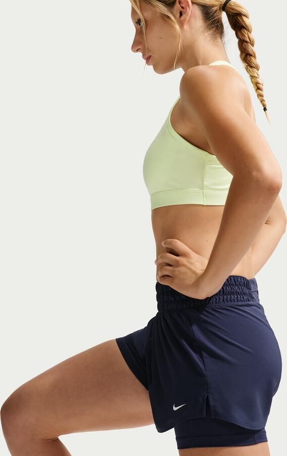 Nike One Dri-FIT 2-in-1 damesshorts met halfhoge taille (8 cm) Blauw - Foto 2