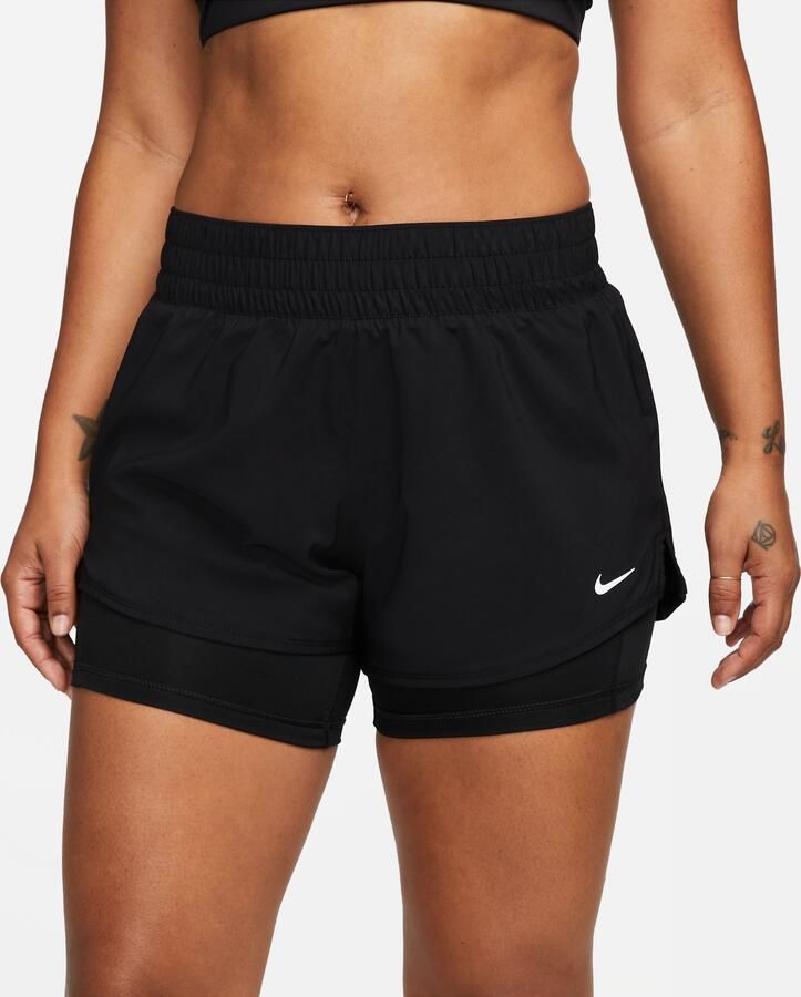 Nike One Dri-FIT 2-in-1 damesshorts met halfhoge taille (8 cm) Zwart - Foto 5