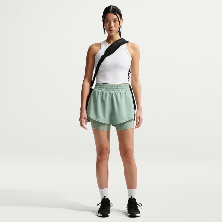 Nike One Dri-FIT 2-in-1 damesshorts met hoge taille (8 cm) Groen