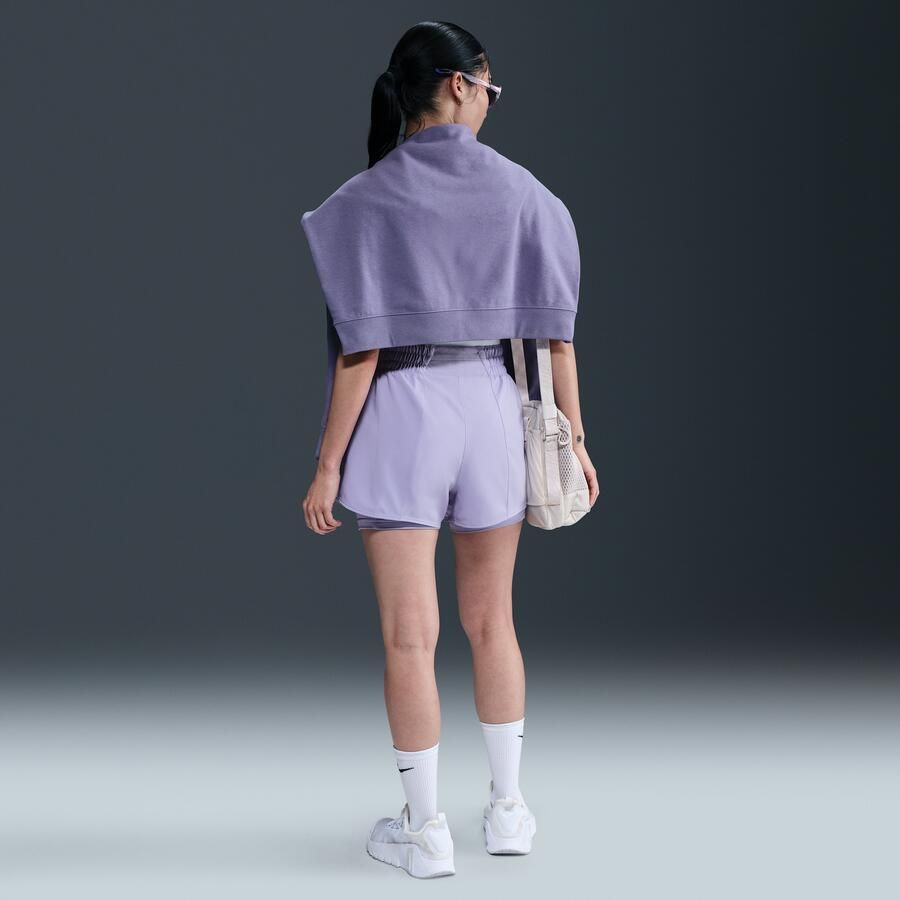 Nike One Dri-FIT 2-in-1 damesshorts met hoge taille (8 cm) Paars - Foto 3