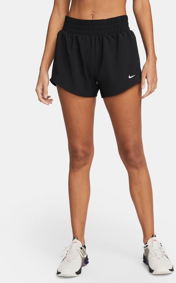 Nike One Dri-FIT damesshorts met halfhoge taille en binnenbroekje (8 cm) Zwart - Foto 3
