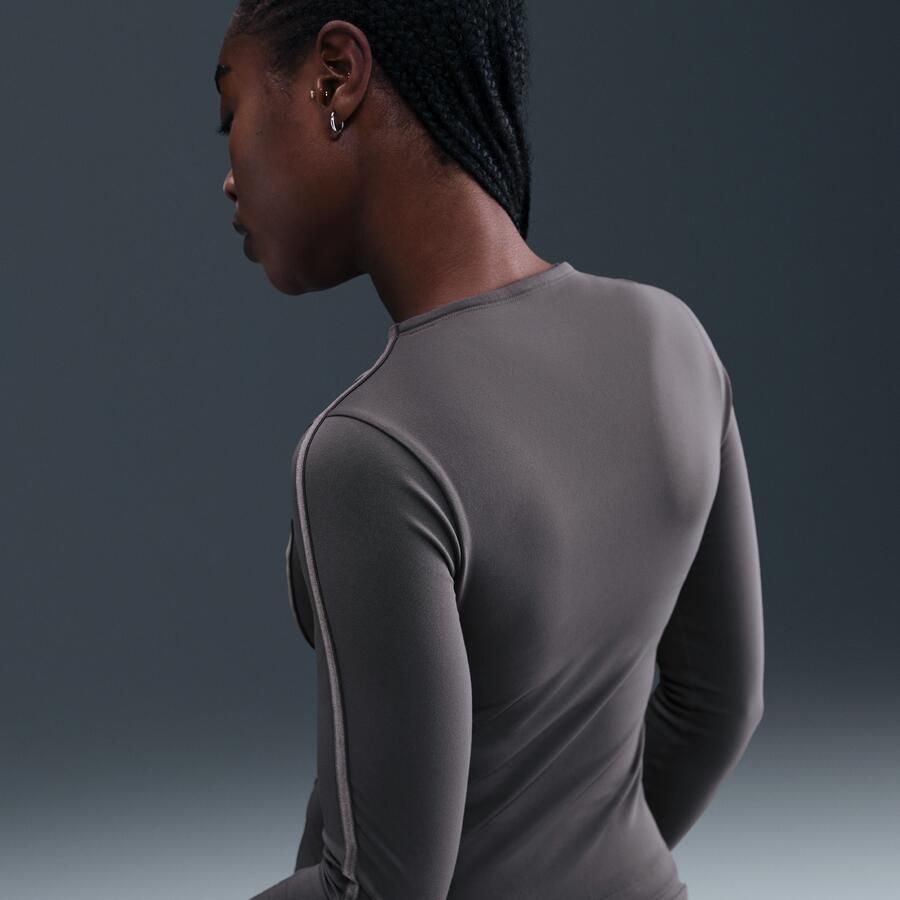 Nike One Fitted Dri-FIT damestop met lange mouwen Grijs