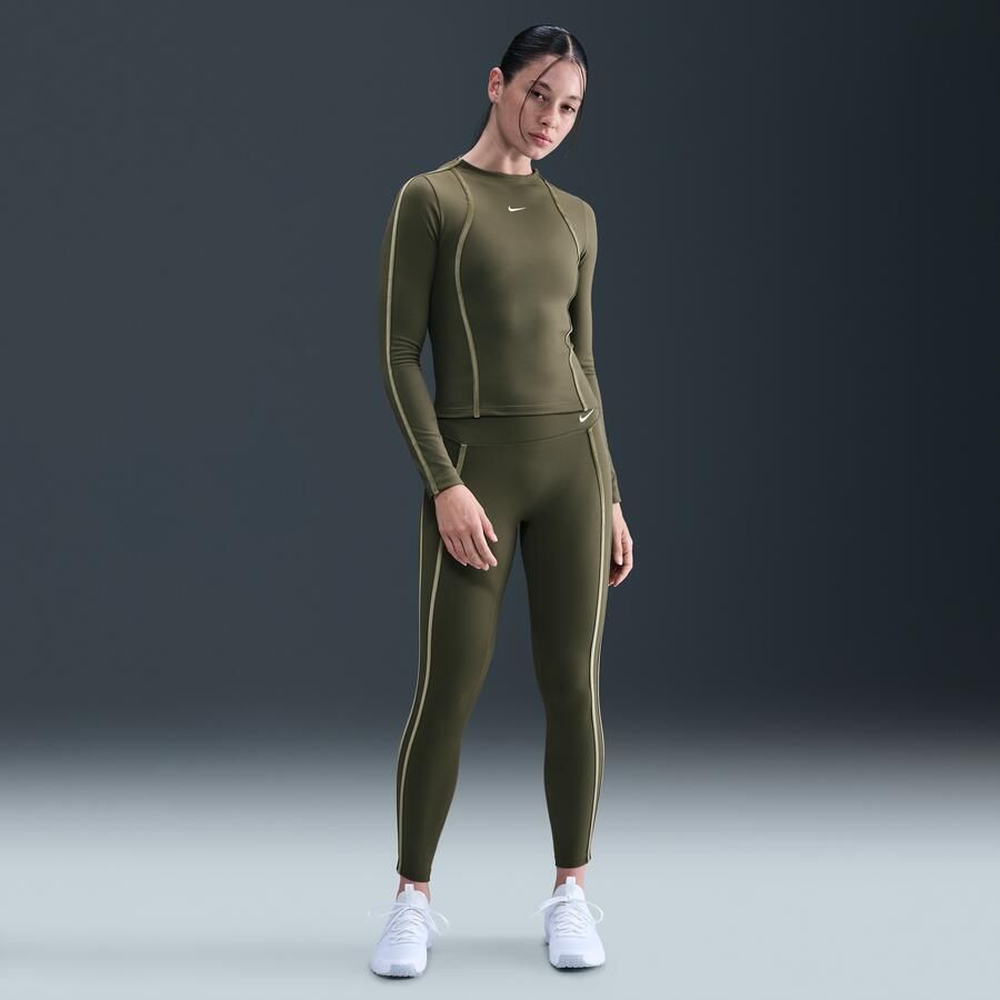 Nike One Fitted Dri-FIT damestop met lange mouwen Groen - Foto 3