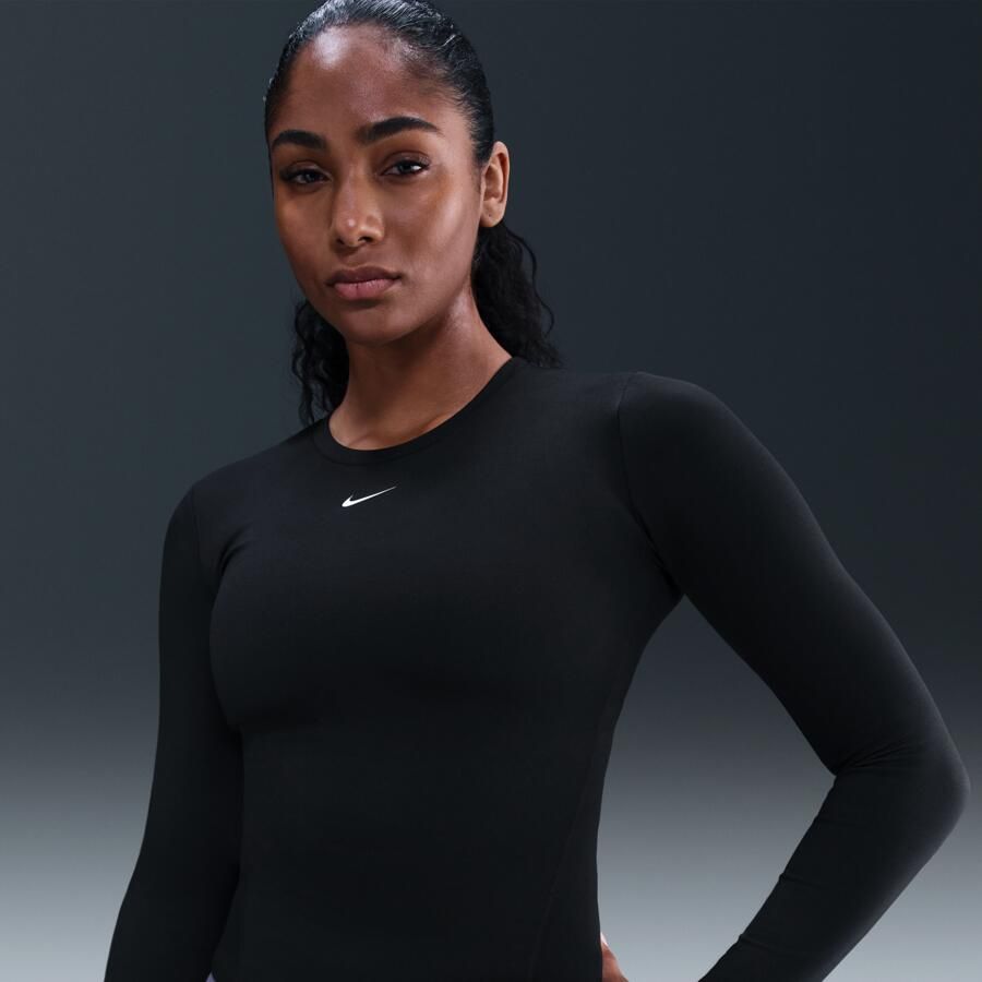 Nike One Fitted Dri-FIT damestop met lange mouwen Zwart - Foto 4