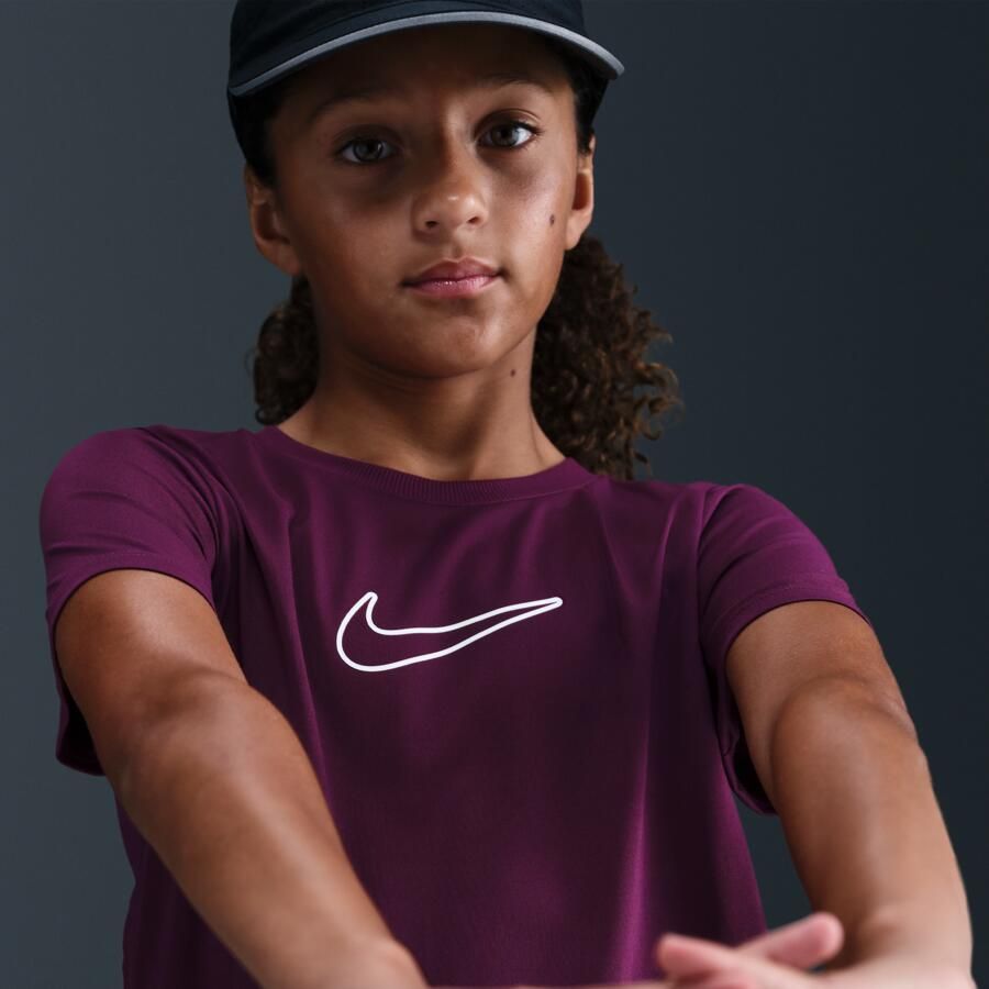 Nike One Fitted Dri-FIT top met korte mouwen voor meisjes Rood - Foto 2