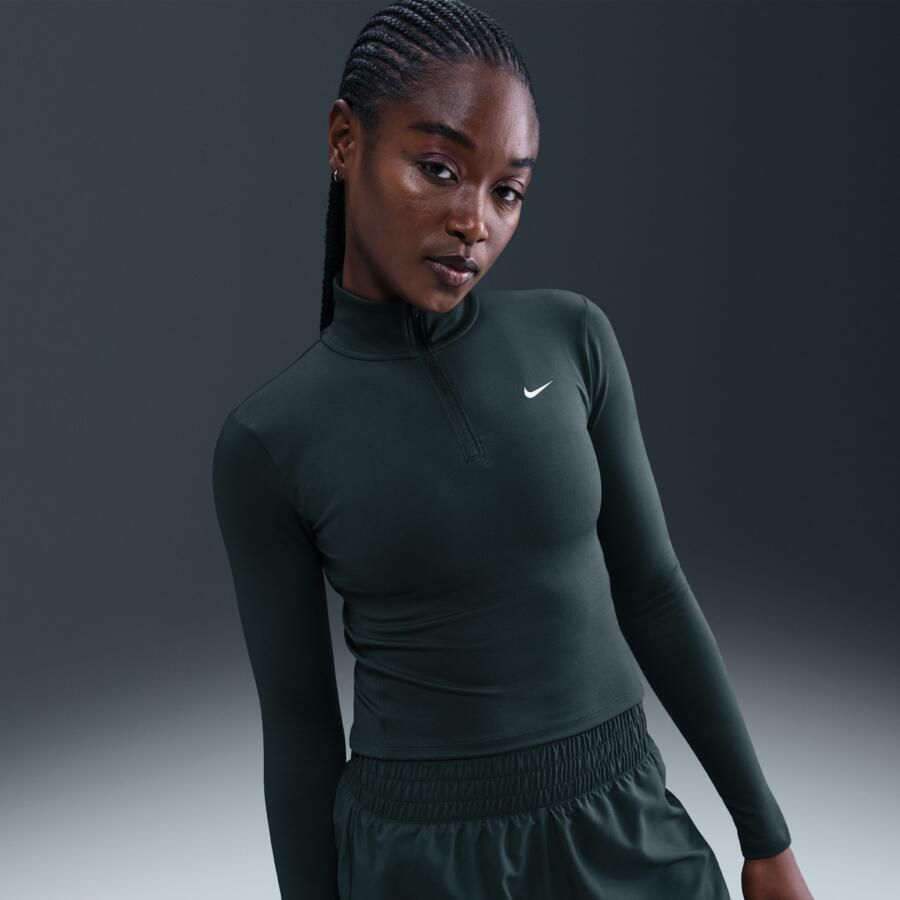 Nike One Fitted Dri-FIT tussenlaag met korte rits voor dames Groen - Foto 4