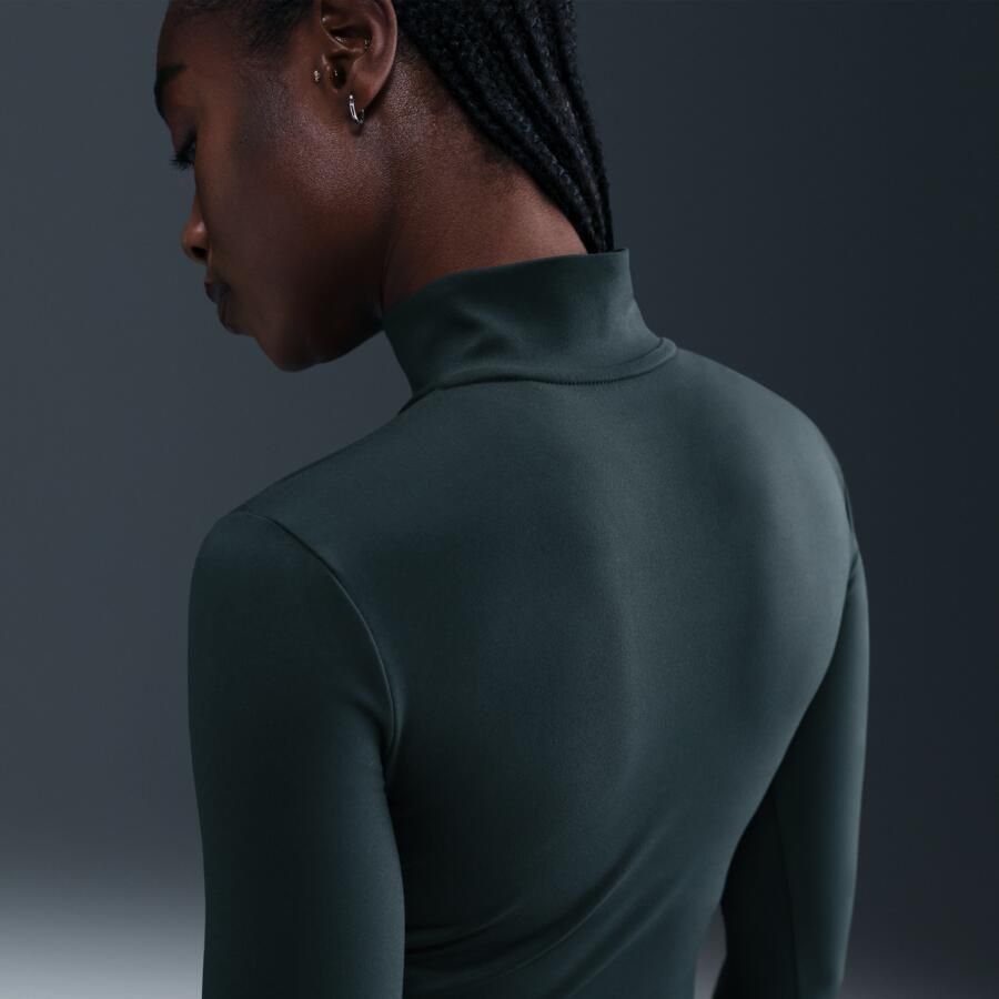 Nike One Fitted Dri-FIT tussenlaag met korte rits voor dames Groen