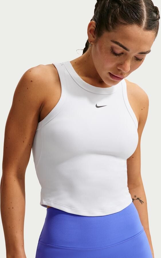 Nike One Fitted korte tanktop met Dri-FIT voor dames Wit