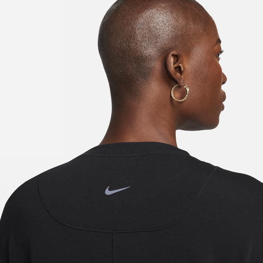 Nike One Relaxed Dri-FIT damestop met korte mouwen Zwart - Foto 2