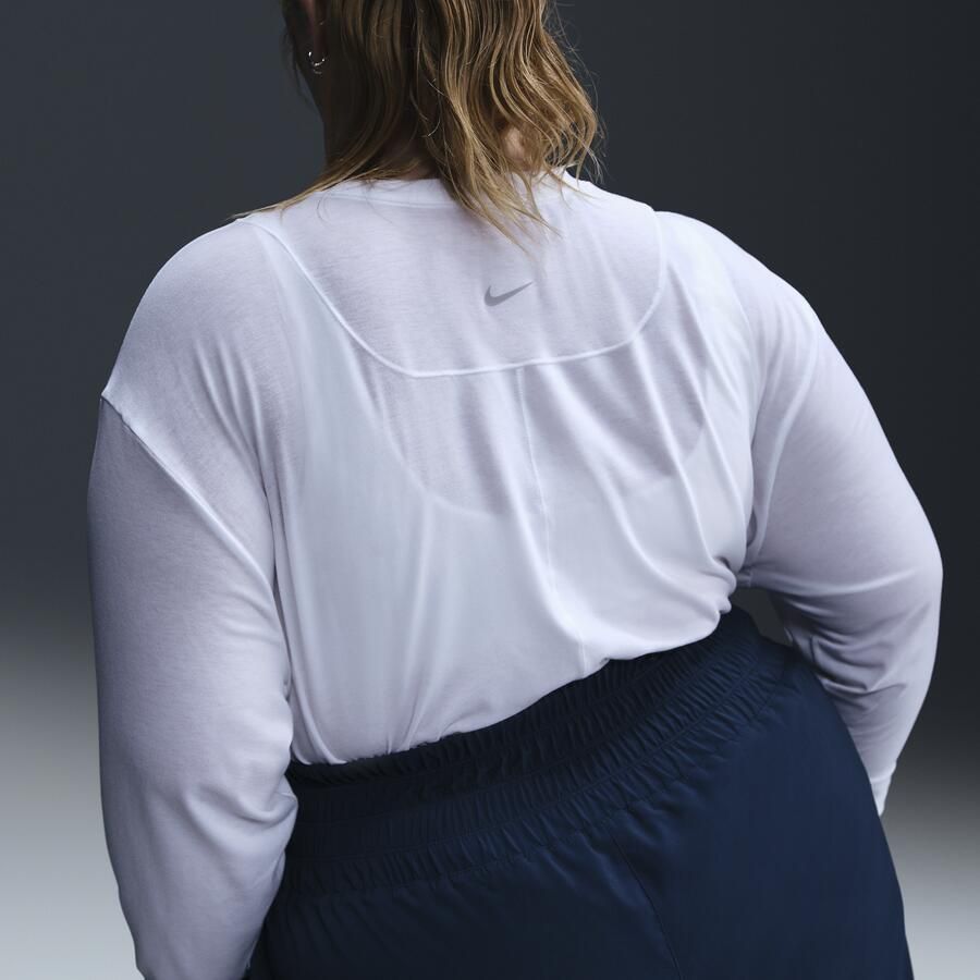Nike One Relaxed Dri-FIT damestop met lange mouwen (Plus Size) Wit
