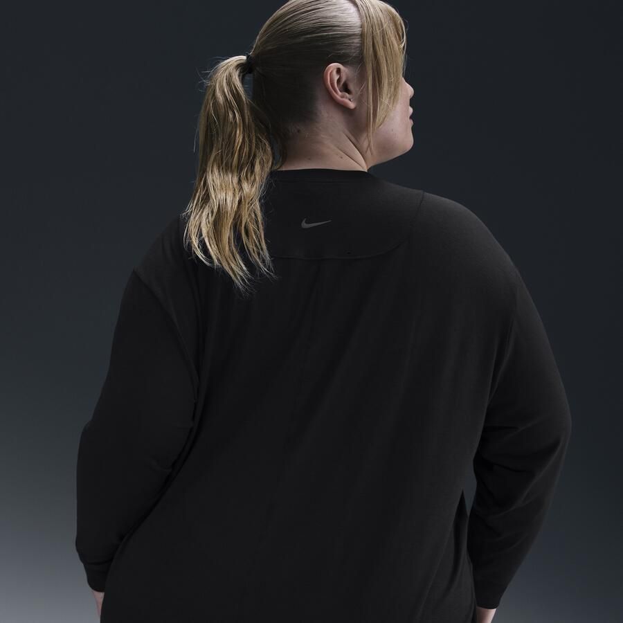 Nike One Relaxed Dri-FIT damestop met lange mouwen (Plus Size) Zwart