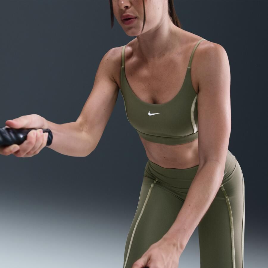 Nike One sport-bh met vulling en lichte ondersteuning Groen - Foto 2