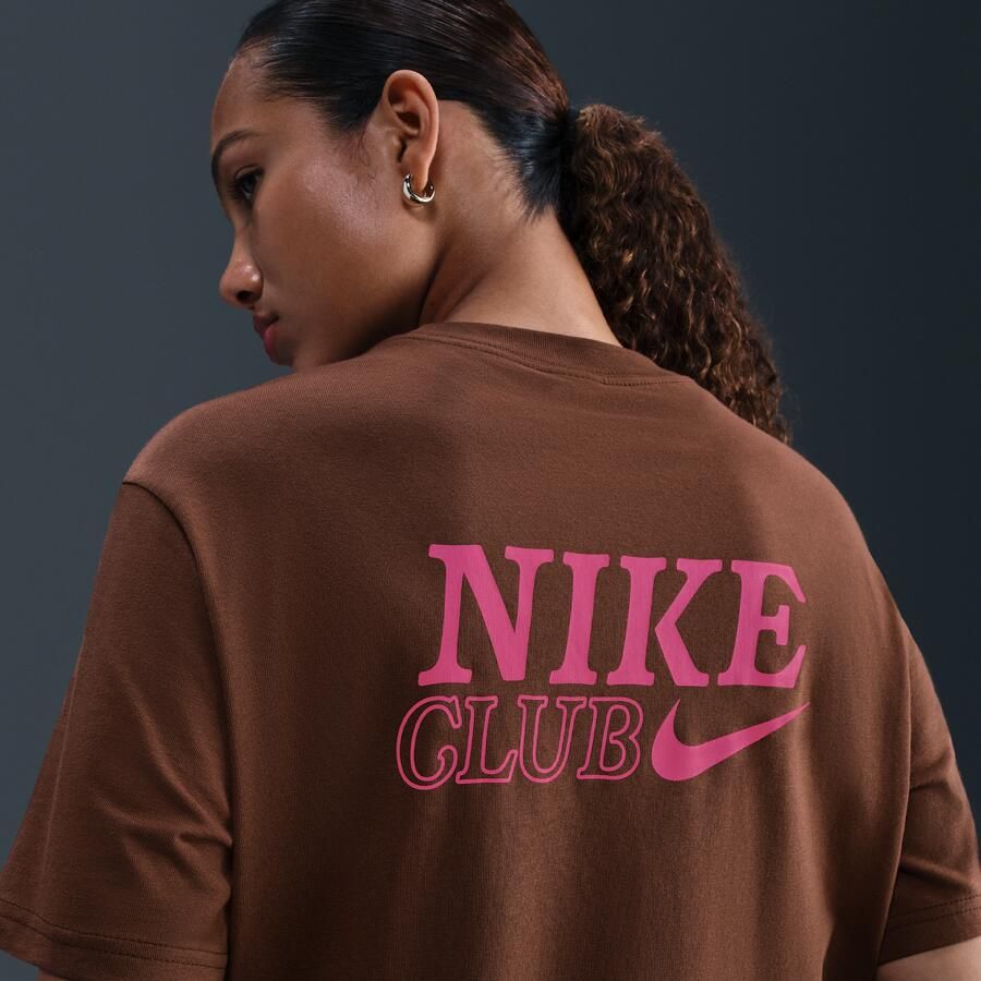 Nike oversized T-shirt met recht design Bruin