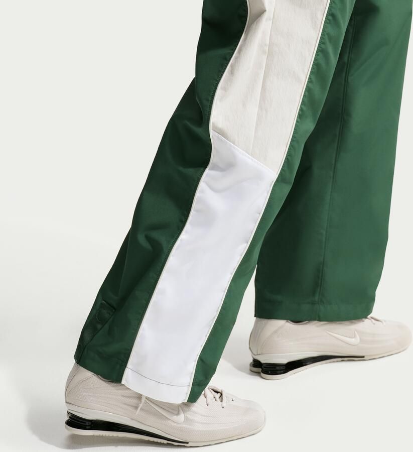 Nike Oversized trainingsbroek met middelhoge taille voor dames Groen - Foto 2