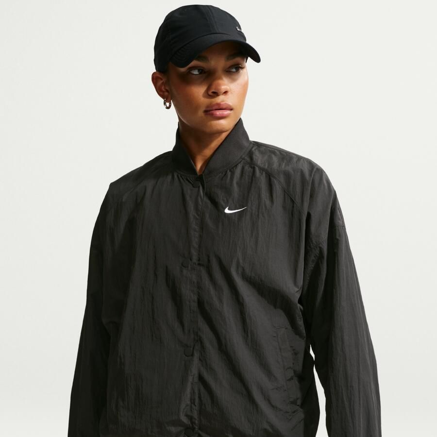 Nike oversized varsityjack voor dames Zwart - Foto 4