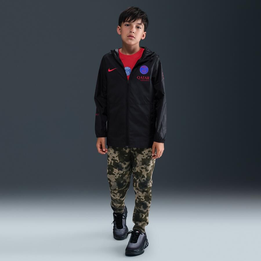 Nike Paris Saint-Germain Academy Pro Derde Total 90 voetbalregenjack met capuchon voor kids Zwart - Foto 3