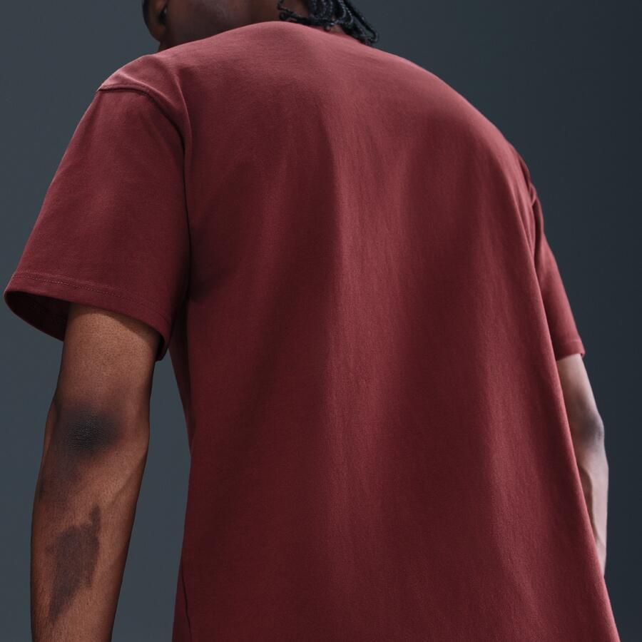 Nike Premium Essentials T-shirt voor heren Rood