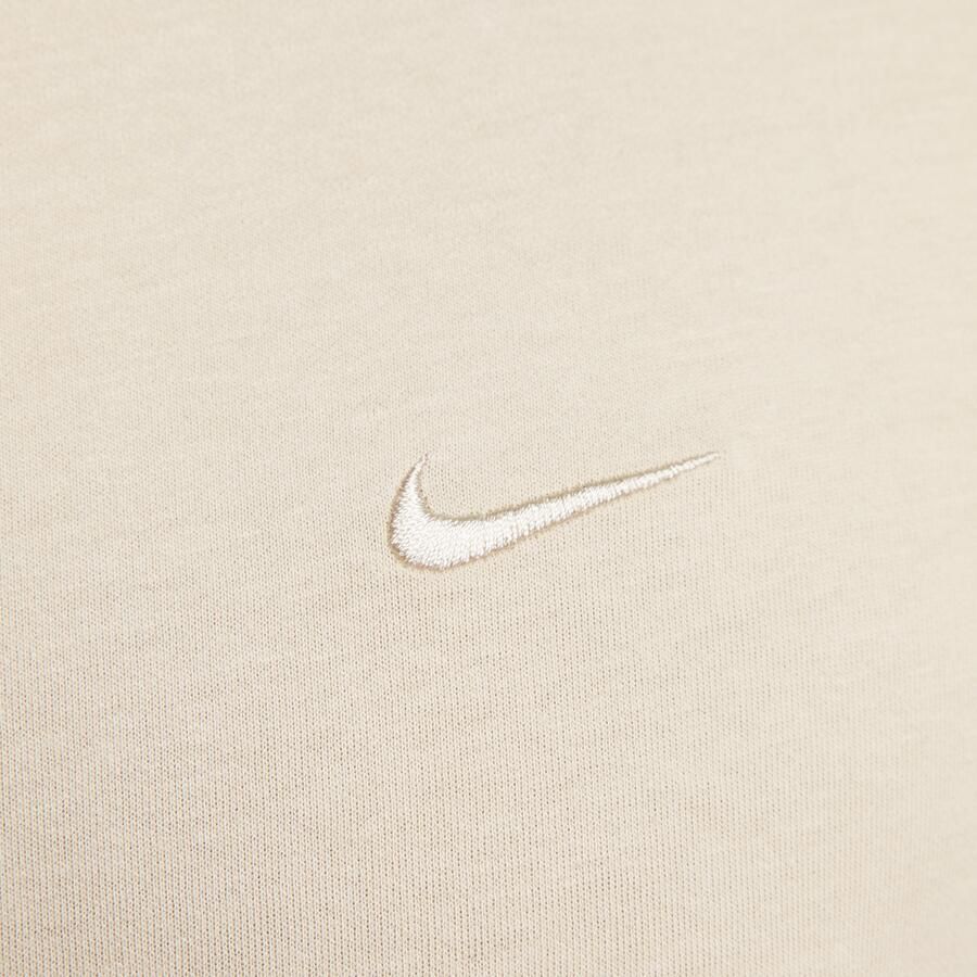 Nike Primary Dri-FIT multifunctionele herentop met korte mouwen Bruin - Foto 2