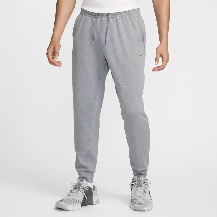 Nike Primary Fleece Dri-FIT UV performance joggingbroek voor heren Grijs - Foto 2