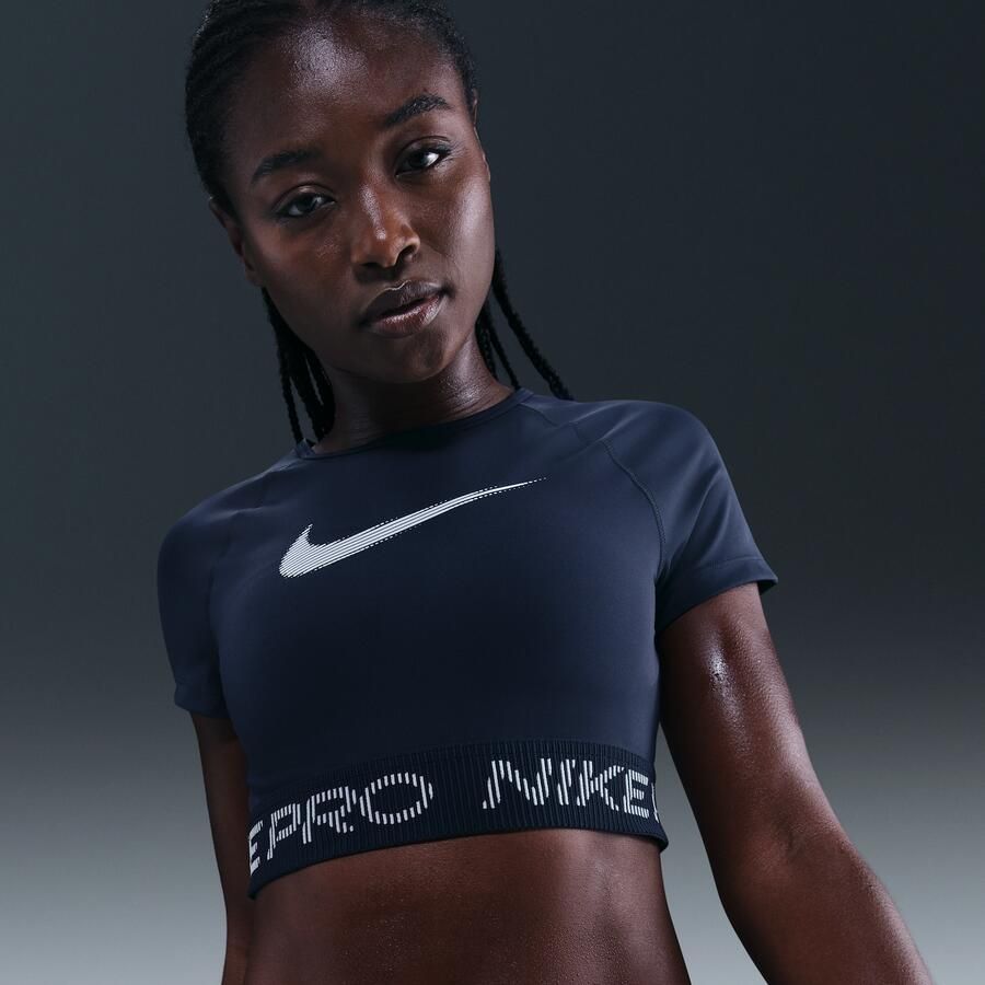 Nike Pro Dri-FIT korte damestop met korte mouwen en graphic Blauw - Foto 4