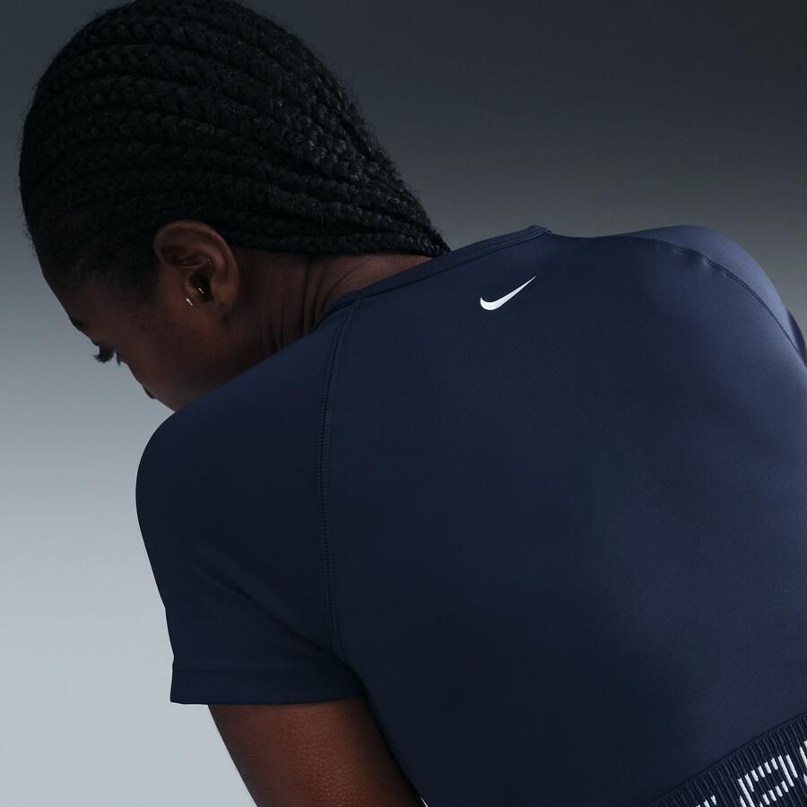 Nike Pro Dri-FIT korte damestop met korte mouwen en graphic Blauw