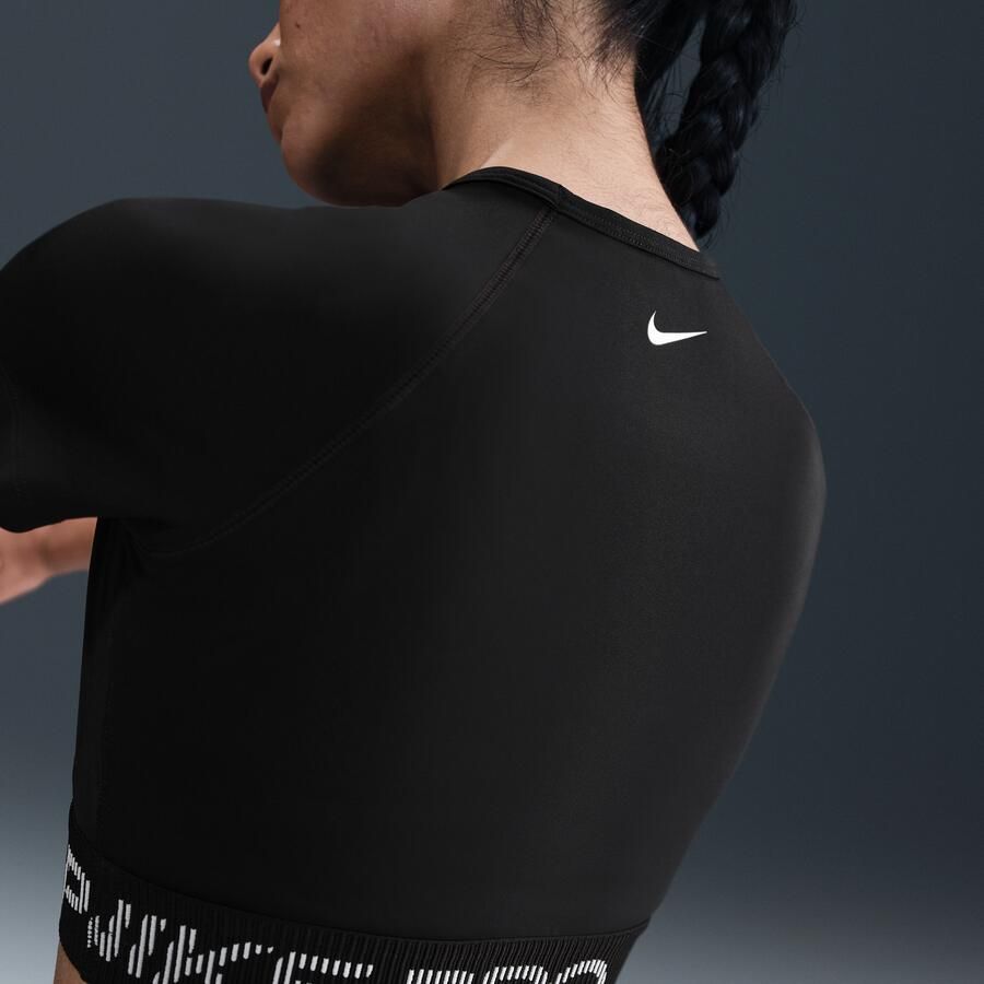 Nike Pro Dri-FIT korte damestop met korte mouwen en graphic Zwart