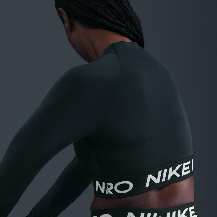 Nike Pro Dri-FIT korte top met lange mouwen voor dames Groen
