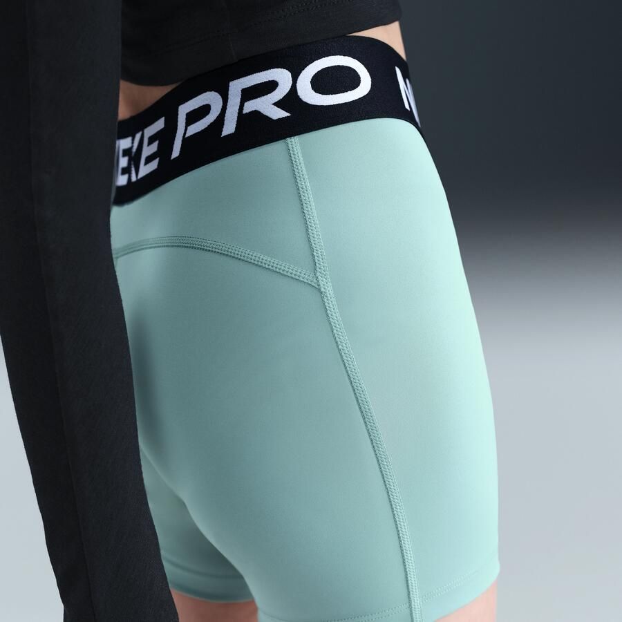 Nike Pro Dri-FIT shorts voor meisjes (8 cm) Groen - Foto 2