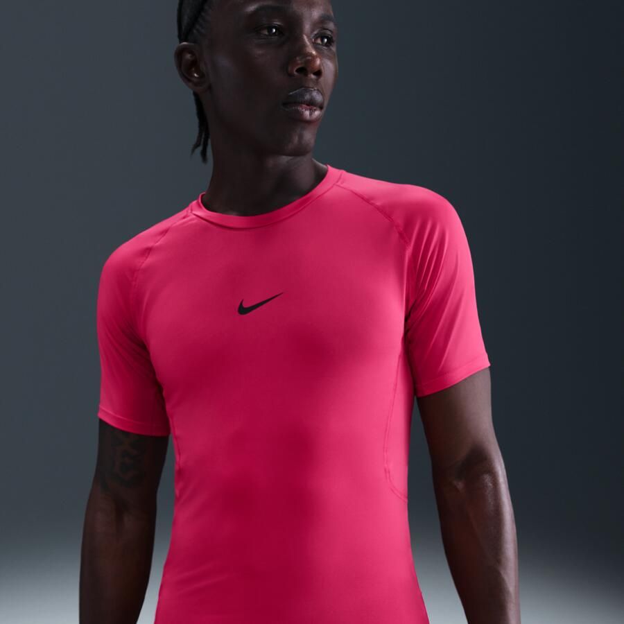 Nike Pro Dri-FIT strakke fitnesstop met korte mouwen voor heren Roze - Foto 4