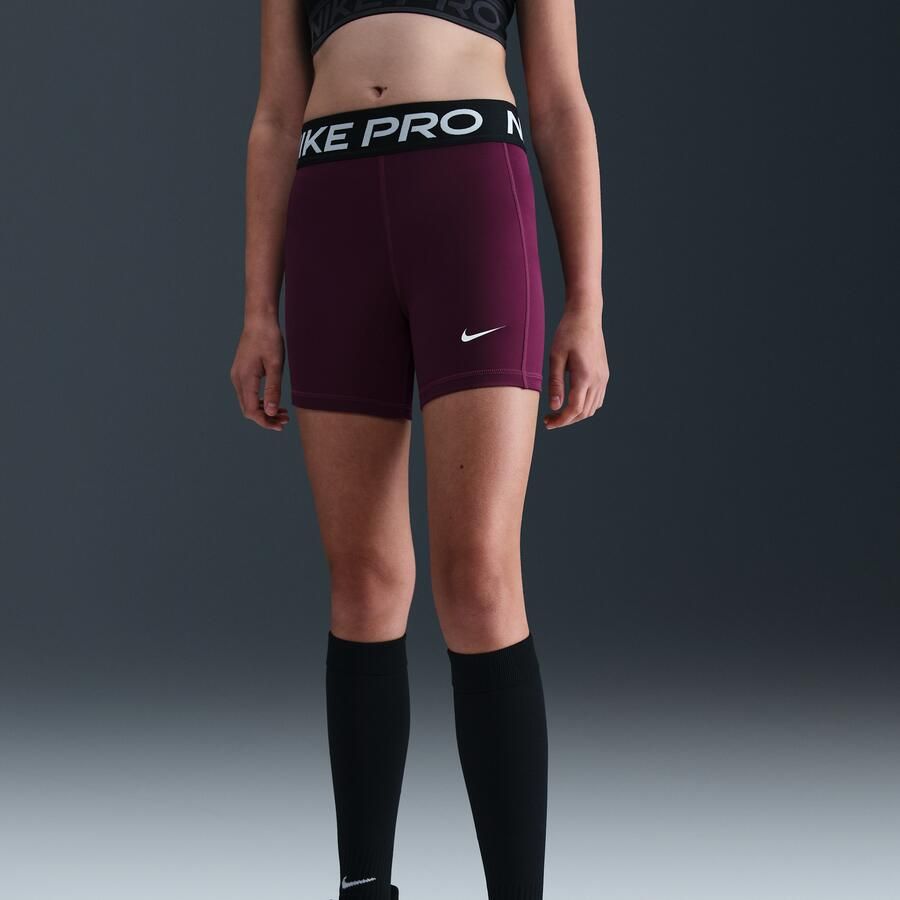 Nike Pro Leak Protection: Period Dri-FIT shorts voor meisjes Rood