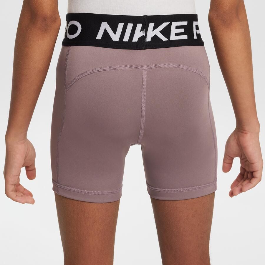 Nike Pro Leak Protection: Period Dri-FIT shorts voor meisjes Roze