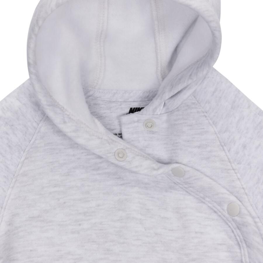 Nike Ready Set. Tweedelige joggerset met capuchon voor baby's (0-9 maanden) Bruin