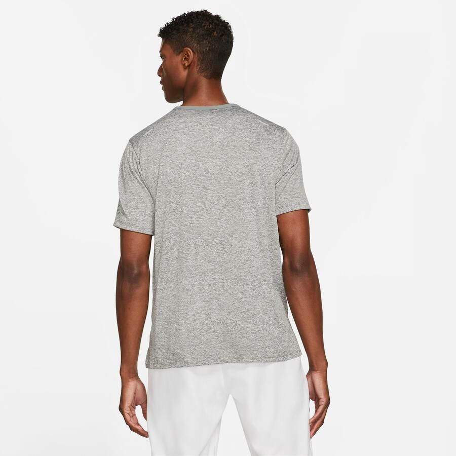 Nike Rise 365 Dri-FIT hardlooptop met korte mouwen voor heren Grijs - Foto 3