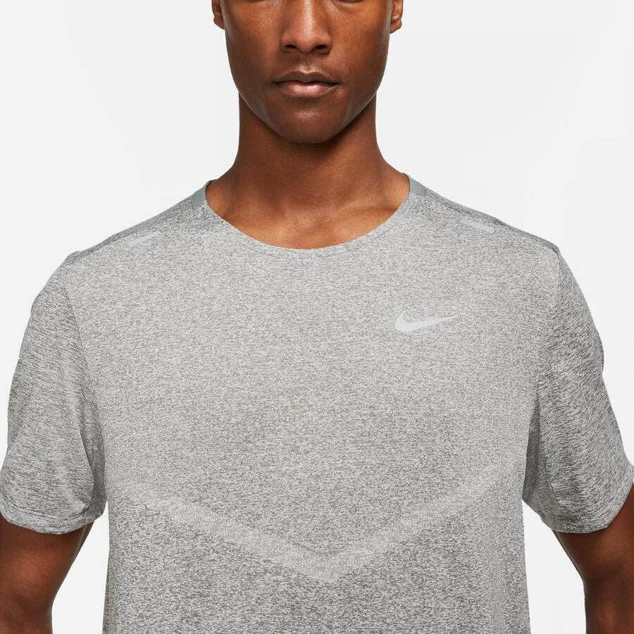 Nike Rise 365 Dri-FIT hardlooptop met korte mouwen voor heren Grijs