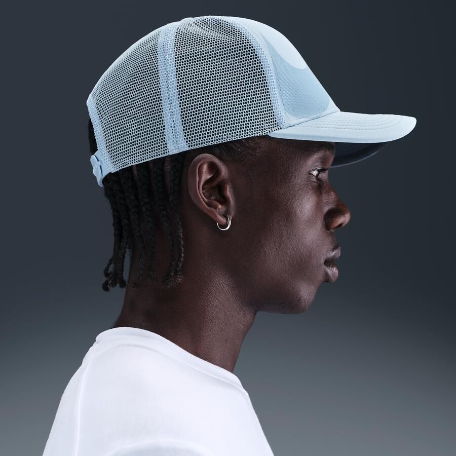 Nike Rise Dri-FIT truckerpet Blauw