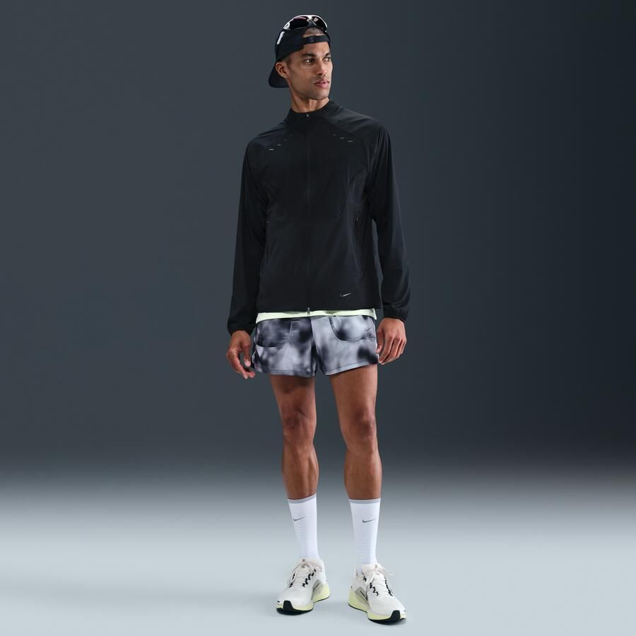 Nike Run licht hardloopjack voor heren Zwart - Foto 3